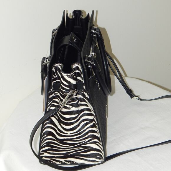 MICHAEL KORS HAMILTON Signature MK Logo Medium Black Satchel Shoulder Bag NWT - Picture 4 of 14